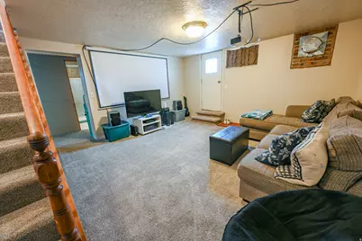 274 N 300 W, Malad City, ID 83252 - Photo 13
