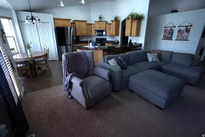 4324 S 3350 W, Ogden, UT 84402 - Photo 3