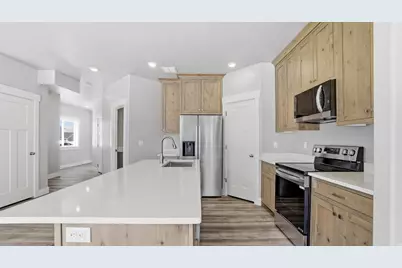 1183 W 1050 S #202, Payson, UT 84651 - Photo 7