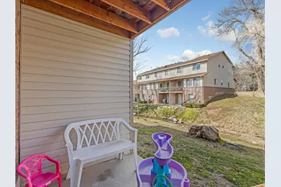 1137 E Holmes Ln S, Layton, UT 84041 - Photo 21