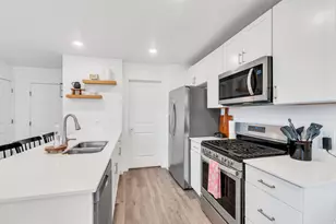 1089 E Bearing Dr, Saratoga Springs, UT 84045 - Photo 5