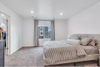 1089 E Bearing Dr #1355, Saratoga Springs, UT 84045 - Photo 11