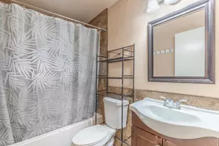 5481 W Heath Ave, Kearns, UT 84118 - Photo 13