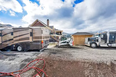 7032 W Echo Bluff Dr, Herriman, UT 84096 - Photo 37