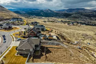 7032 W Echo Blf Dr, Herriman, UT 84096 - Photo 47