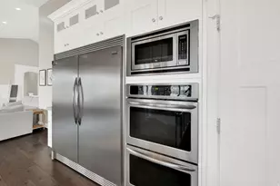 7032 W Echo Blf Dr, Herriman, UT 84096 - Photo 13