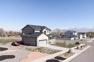 310 W Pear St, Grantsville, UT 84029 - Photo 31
