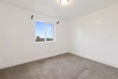 310 W Pear St, Grantsville, UT 84029 - Photo 19