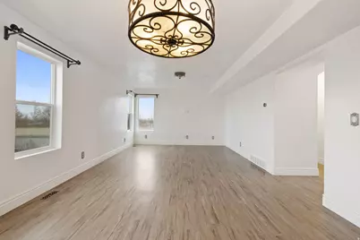 310 W Pear St, Grantsville, UT 84029 - Photo 9