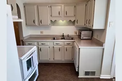 2947 S Hudson Cir E, Salt Lake City, UT 84106 - Photo 25