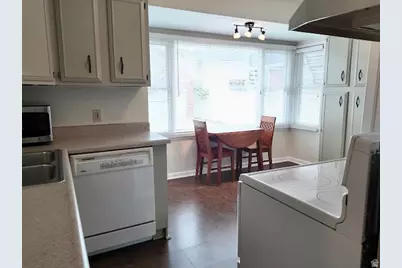 2947 S Hudson Cir E, Salt Lake City, UT 84106 - Photo 31