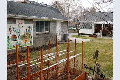 2947 S Hudson Cir E, Salt Lake City, UT 84106 - Photo 11