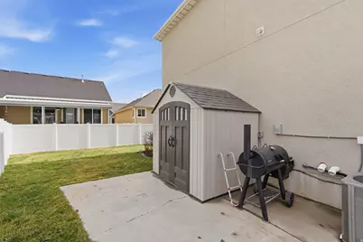 2287 S 2060 W, Woods Cross, UT 84087 - Photo 31