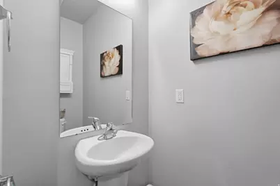 2287 S 2060 W, Woods Cross, UT 84087 - Photo 13