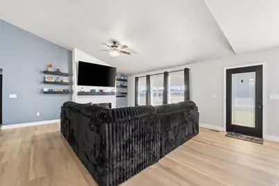 3561 S 5160 W, Hooper, UT 84315 - Photo 13