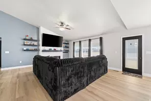 3561 S 5160 W, Hooper, UT 84315 - Photo 11