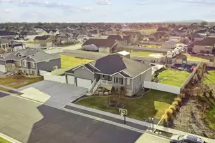 3561 S 5160 W, Hooper, UT 84315 - Photo 5