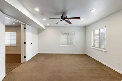 1944 E Fielding Hill Ln S, Draper, UT 84020 - Photo 11