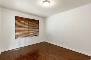 1944 E Fielding Hill Ln S, Draper, UT 84020 - Photo 9