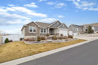 9913 N Outlook Way, Eagle Mountain, UT 84005 - Photo 41