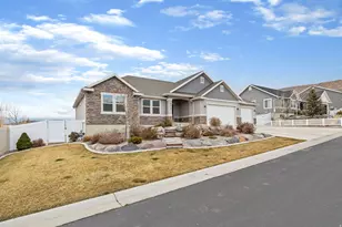 9913 N Outlook Way, Eagle Mountain, UT 84005 - Photo 41