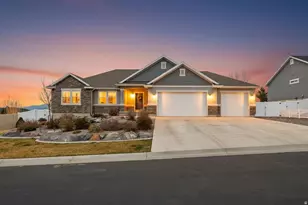 9913 N Outlook Way, Eagle Mountain, UT 84005 - Photo 1