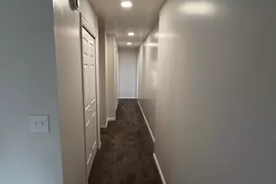 8722 S Oakwood Park Circle, Sandy, UT 84094 - Photo 29