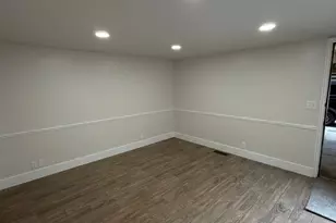 8722 S Oakwood Park Circle, Sandy, UT 84094 - Photo 15