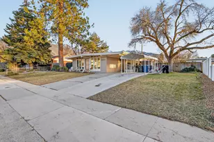 2744 E 7265 S, Cottonwood Heights, UT 84121 - Photo 33