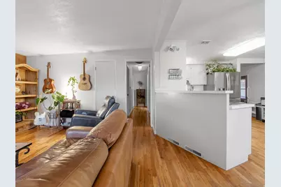 2744 E 7265 S, Cottonwood Heights, UT 84121 - Photo 3