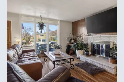 2744 E 7265 S, Cottonwood Heights, UT 84121 - Photo 9