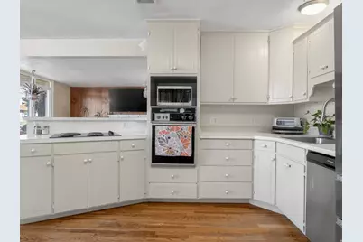 2744 E 7265 S, Cottonwood Heights, UT 84121 - Photo 5