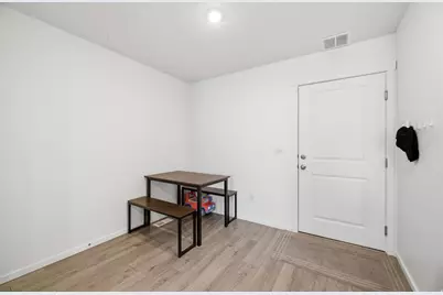 1796 N Blue Iris Ave, Tooele, UT 84074 - Photo 11