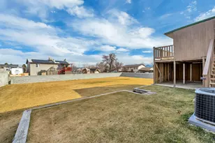 4898 W Sallybrooke Way, West Jordan, UT 84081 - Photo 5