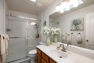 1096 E 380 N, Lindon, UT 84042 - Photo 17