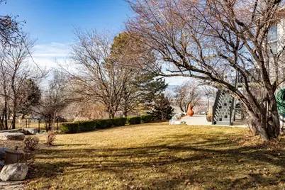 1096 E 380 N, Lindon, UT 84042 - Photo 33