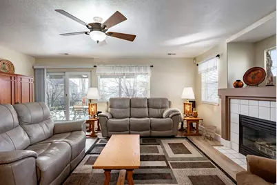 1096 E 380 N, Lindon, UT 84042 - Photo 23