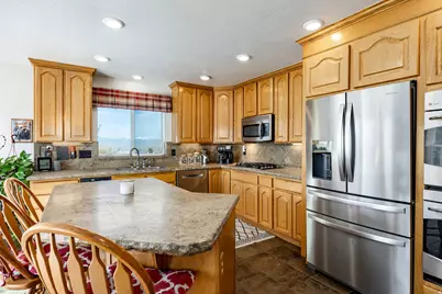 1096 E 380 N, Lindon, UT 84042 - Photo 5