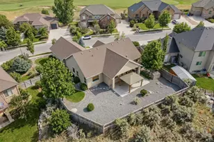 9226 N Mount Airey Dr, Eagle Mountain, UT 84005 - Photo 51