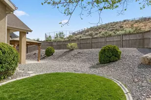 9226 N Mount Airey Dr, Eagle Mountain, UT 84005 - Photo 59