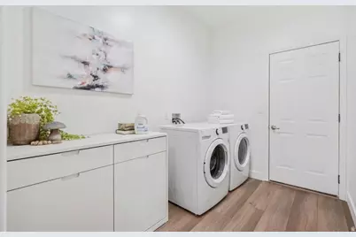 9226 N Mount Airey Dr, Eagle Mountain, UT 84005 - Photo 47