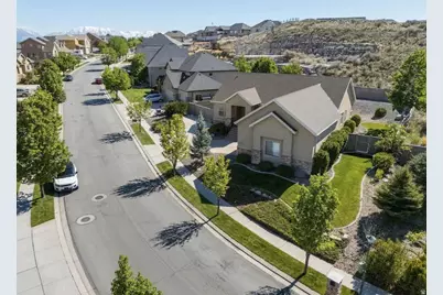 9226 N Mount Airey Dr, Eagle Mountain, UT 84005 - Photo 59