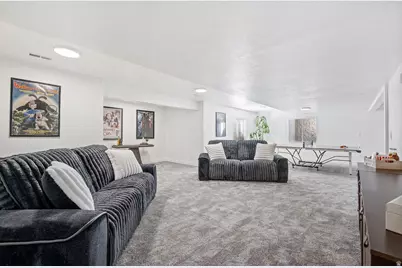 9226 N Mount Airey Dr, Eagle Mountain, UT 84005 - Photo 33