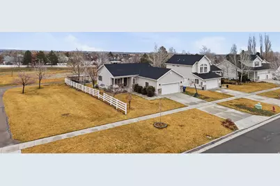 5796 W Premier Ln, Herriman, UT 84096 - Photo 27