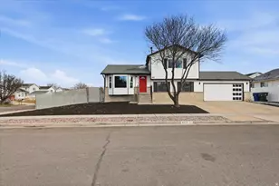 6527 S 4140 W, Taylorsville, UT 84129 - Photo 9