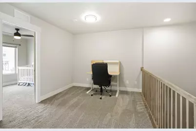 421 E Penny Ln, Clearfield, UT 84015 - Photo 15