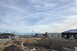 1477 N Saratoga View Ln, Saratoga Springs, UT 84045 - Photo 5