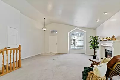 527 E 2500 N, North Ogden, UT 84414 - Photo 3
