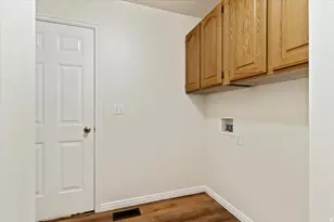 527 E 2500 N, North Ogden, UT 84414 - Photo 17