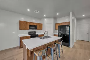 359 S Deep Creek Dr, Washington, UT 84780 - Photo 5